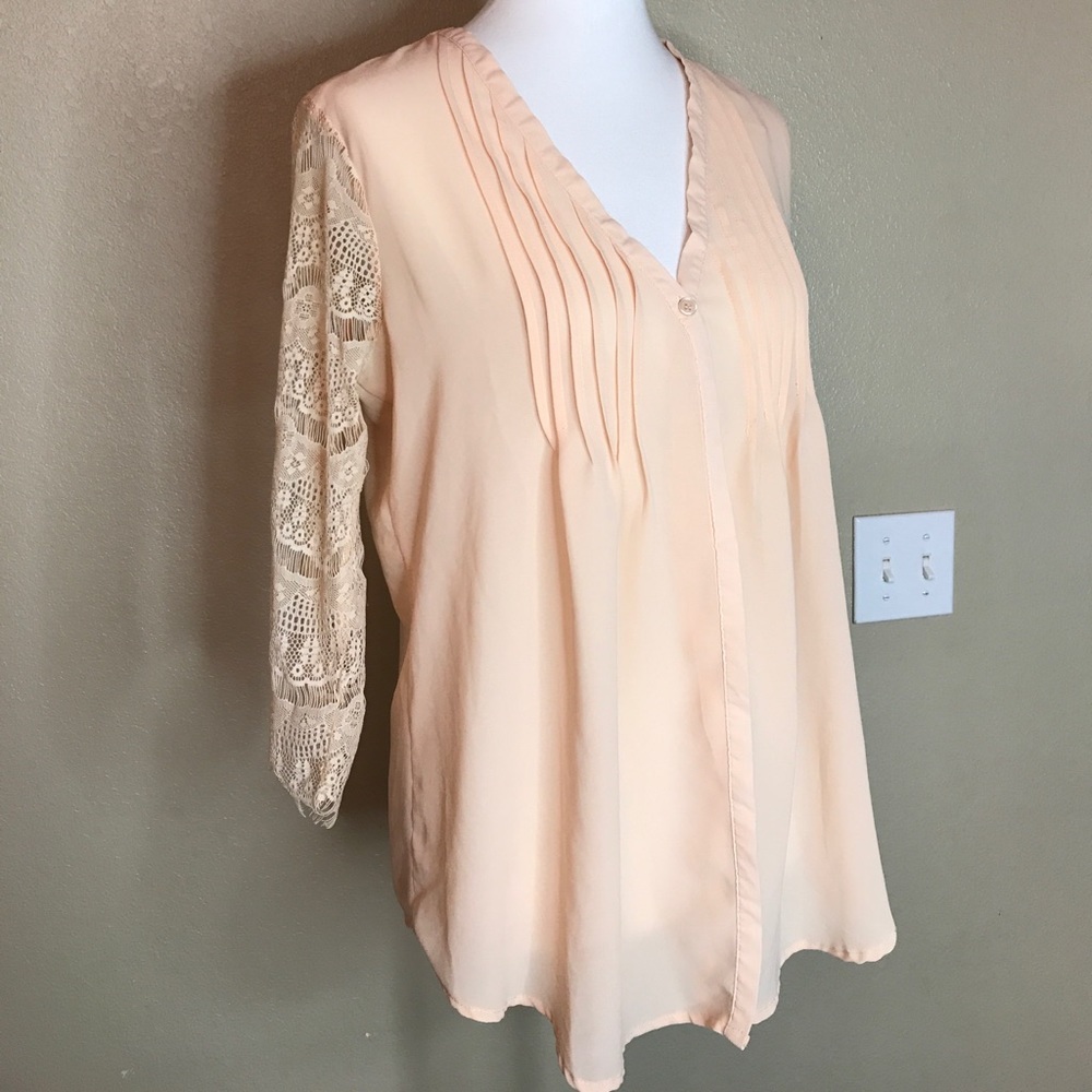 LOVE STITCH Lace Tunic Blouse M